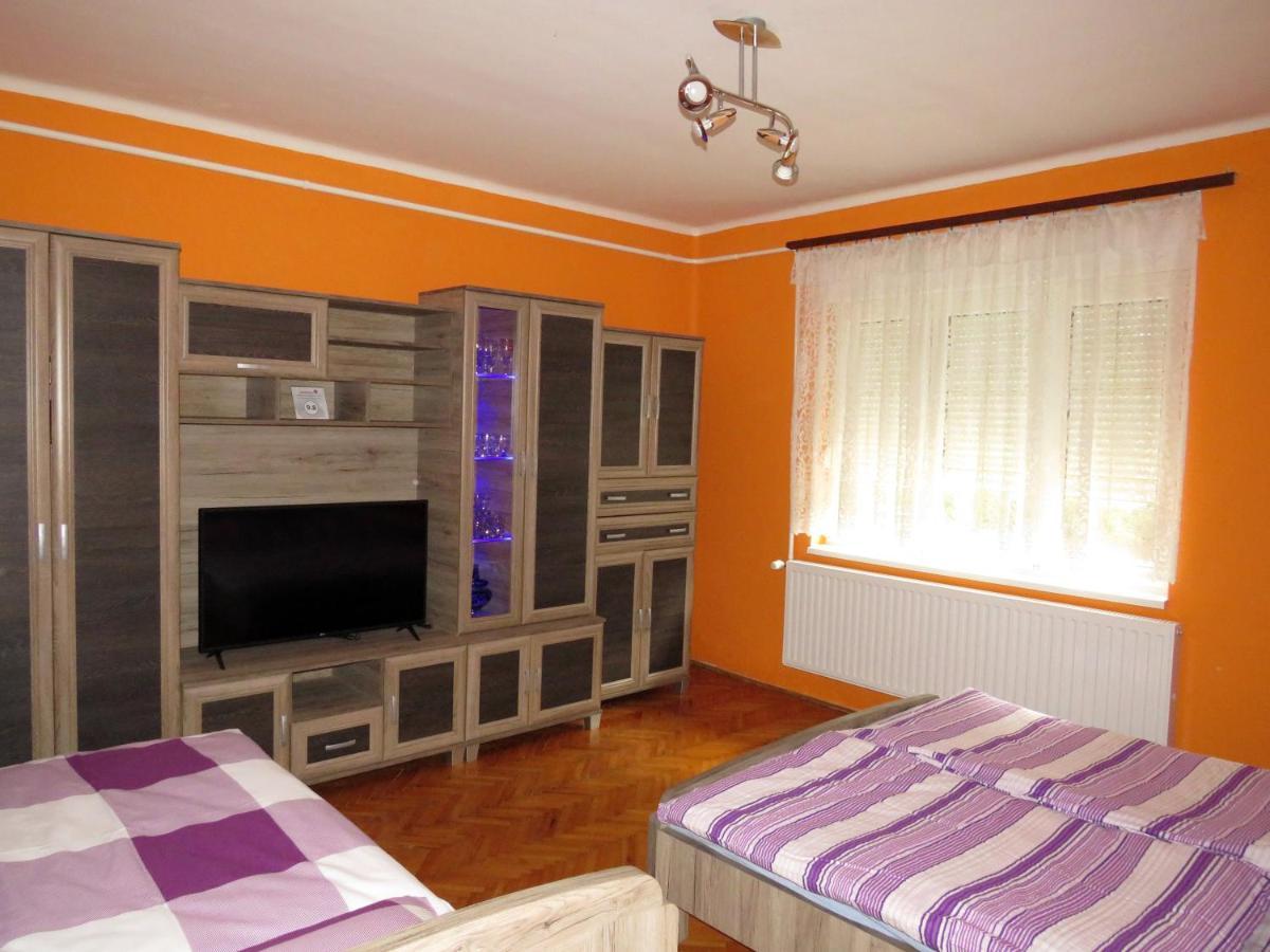 Szekely Apartman Balatonfured Exterior photo